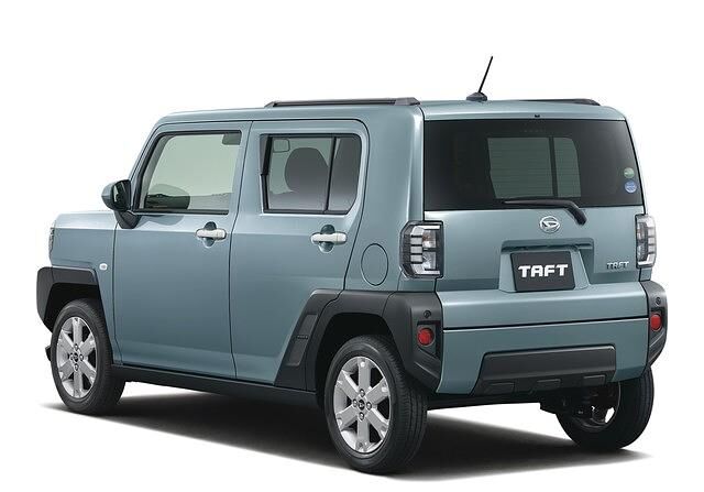 Der Daihatsu Taft nimmt leichte Anklänge an den Hummer H3