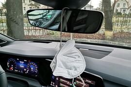 Ratgeber: Autofahren im Lockdown - Auch im Auto gilt die Haushaltsregel