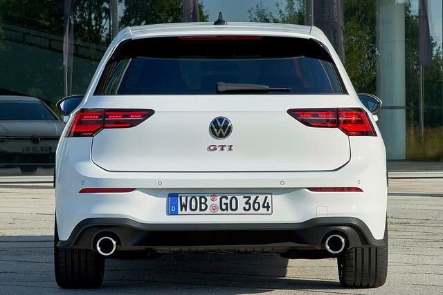 Die Krawallo-Optik des GTI fällt am Heck recht dezent aus