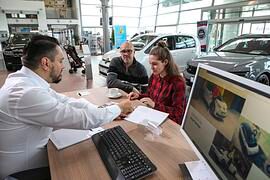 Studie: Bewertungen von Autohändlern - Bremer mit den besten Noten