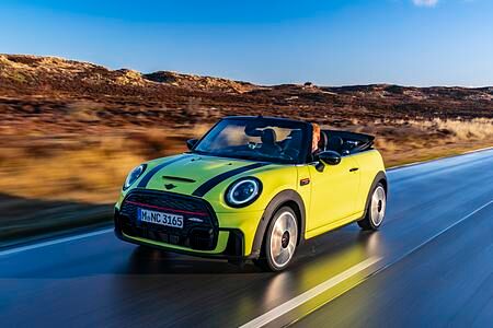 Mini Cabrio   - Leicht geliftet ins Frühjahr  