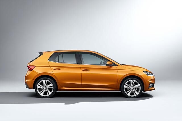Mit einer Länge von 4,11 Meter ist der Skoda Fabia schon leicht über das Kleinwagenformat hinaus gewachsen