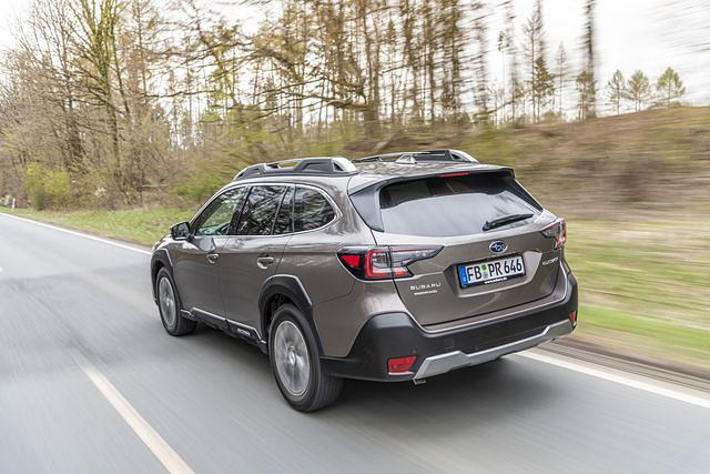 Der neue Outback wirkt deutlich stattlicher als der Vorgänger