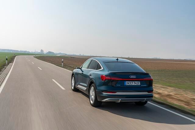 SUVs und Crossover wie der Audi E-Tron sind auch in der E-Variante beliebt