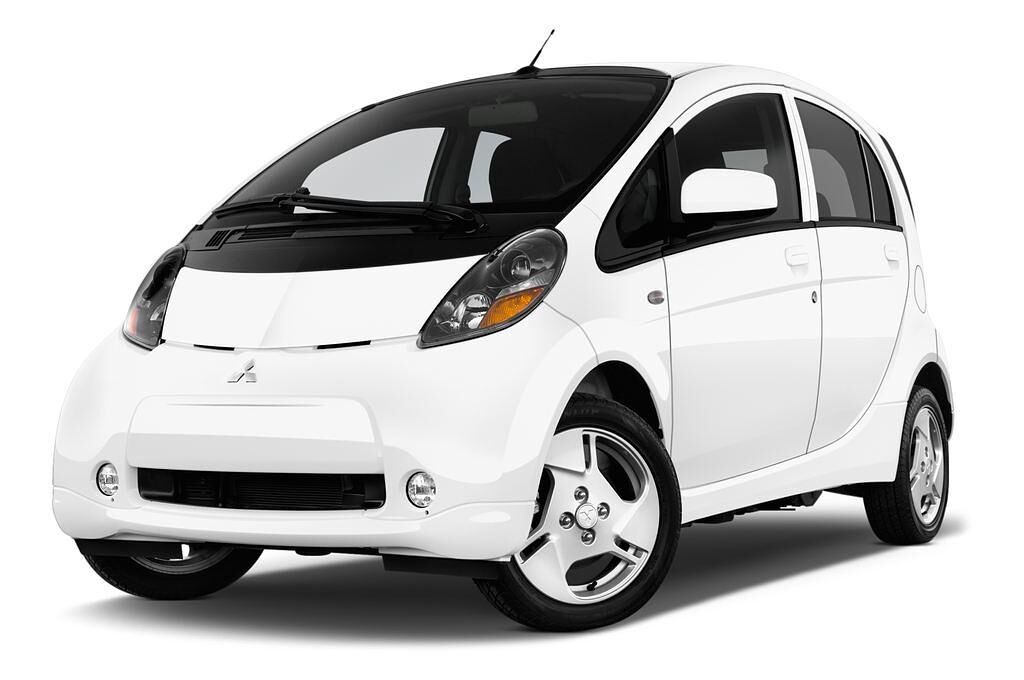 Mitsubishi Imiev (Baujahr 2016) - 5 Türen seitlich vorne mit Felge