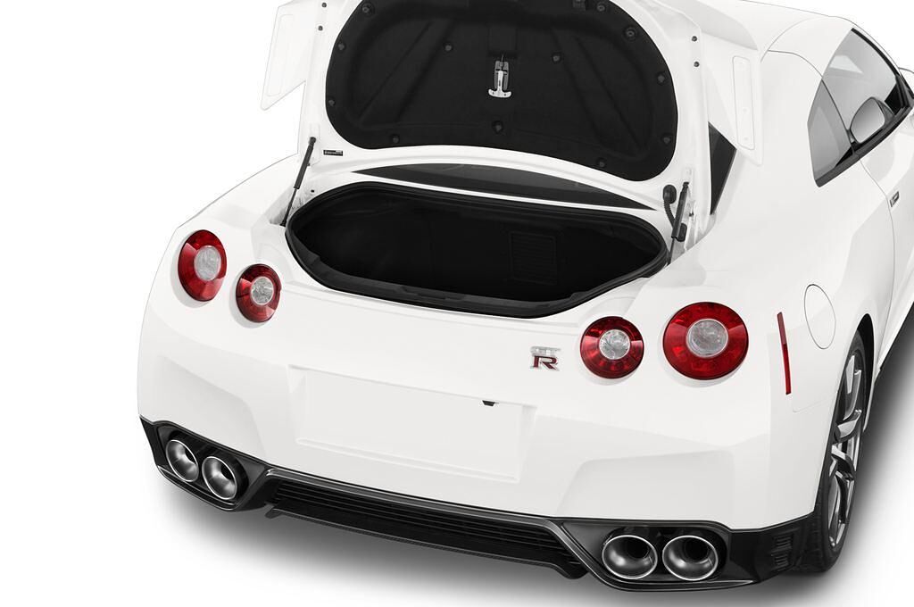 Nissan GT-R (Baujahr 2012) - 2 Türen Kofferraum