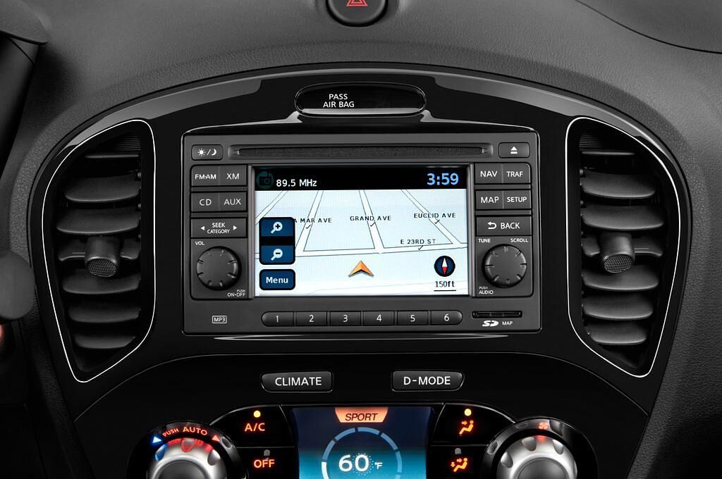 Nissan Juke (Baujahr 2010) Tenka 5 Türen Radio und Infotainmentsystem