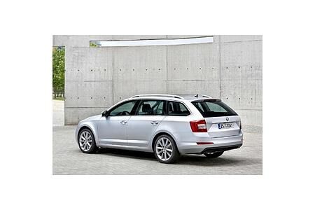 Neuer Skoda Octavia Combi bietet viel Platz und noch mehr clevere Ideen