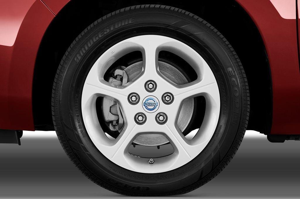 Nissan Leaf (Baujahr 2011) - 5 Türen Reifen und Felge