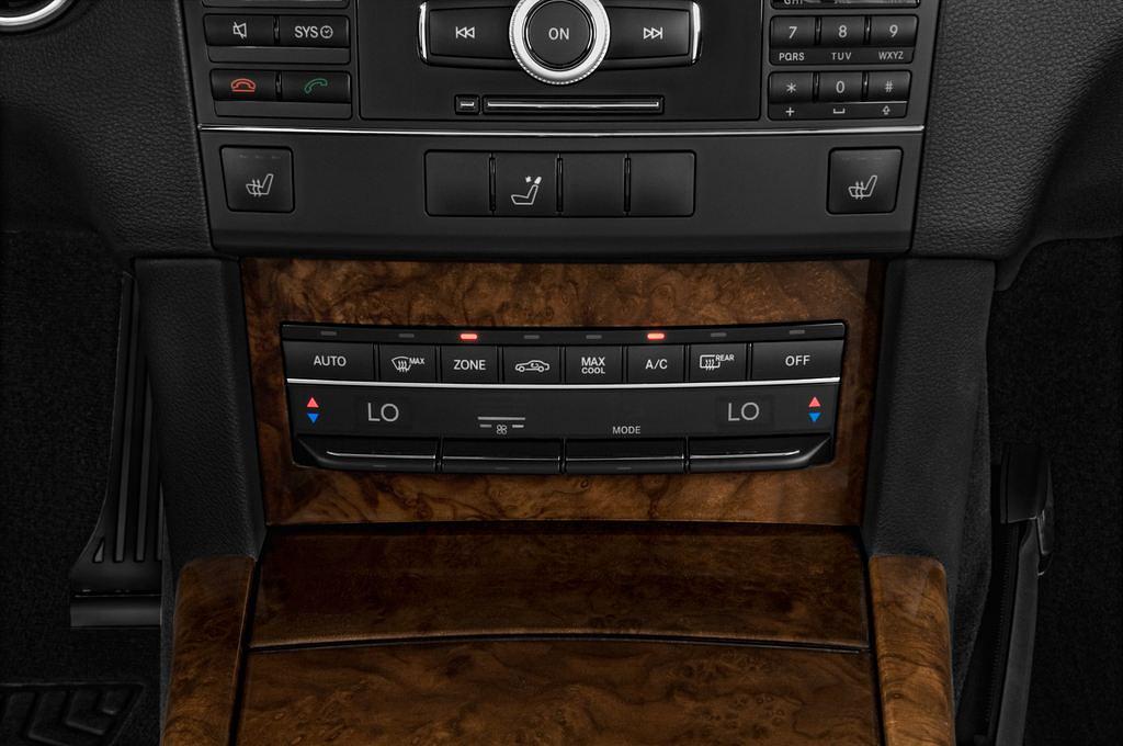 Mercedes E-Class (Baujahr 2011) 350 4 Türen Temperatur und Klimaanlage