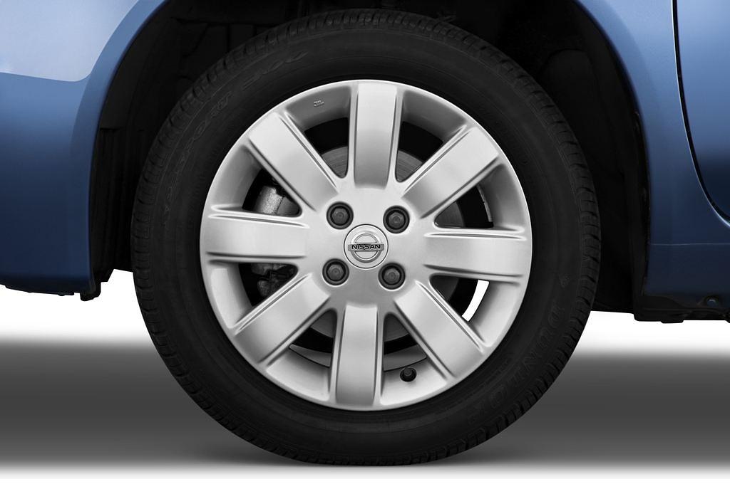 Nissan Micra (Baujahr 2009) Connect 3 Türen Reifen und Felge
