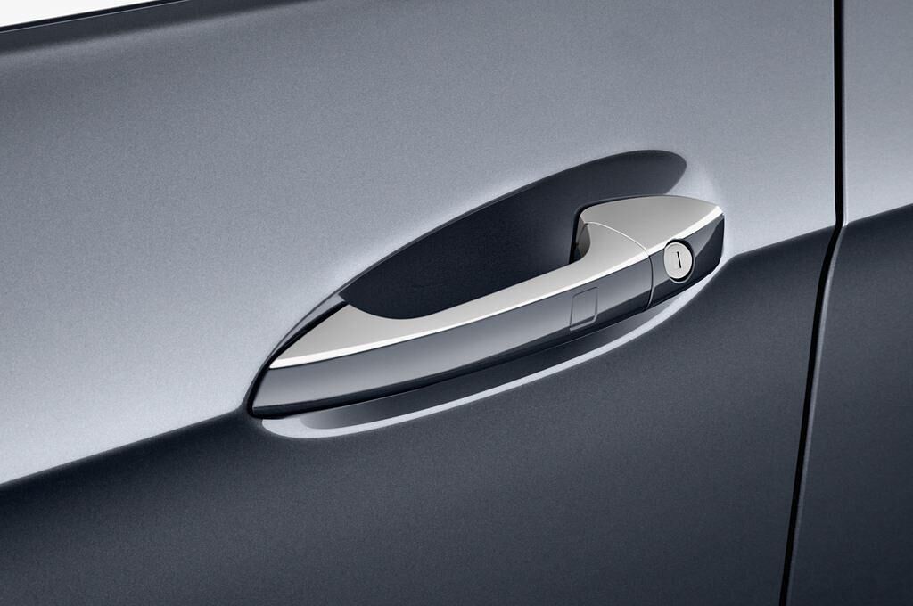 Mercedes E-Class (Baujahr 2013) Avantgarde 5 Türen Türgriff