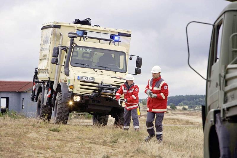 Unimog U 4000