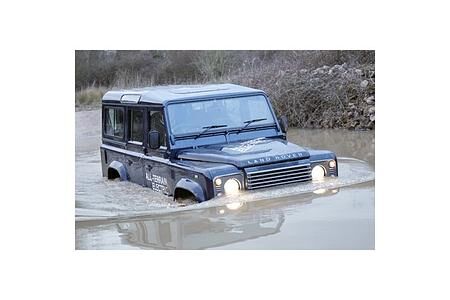 Genfer Autosalon 2013: Land Rover enthüllt Elektroversion des Defender