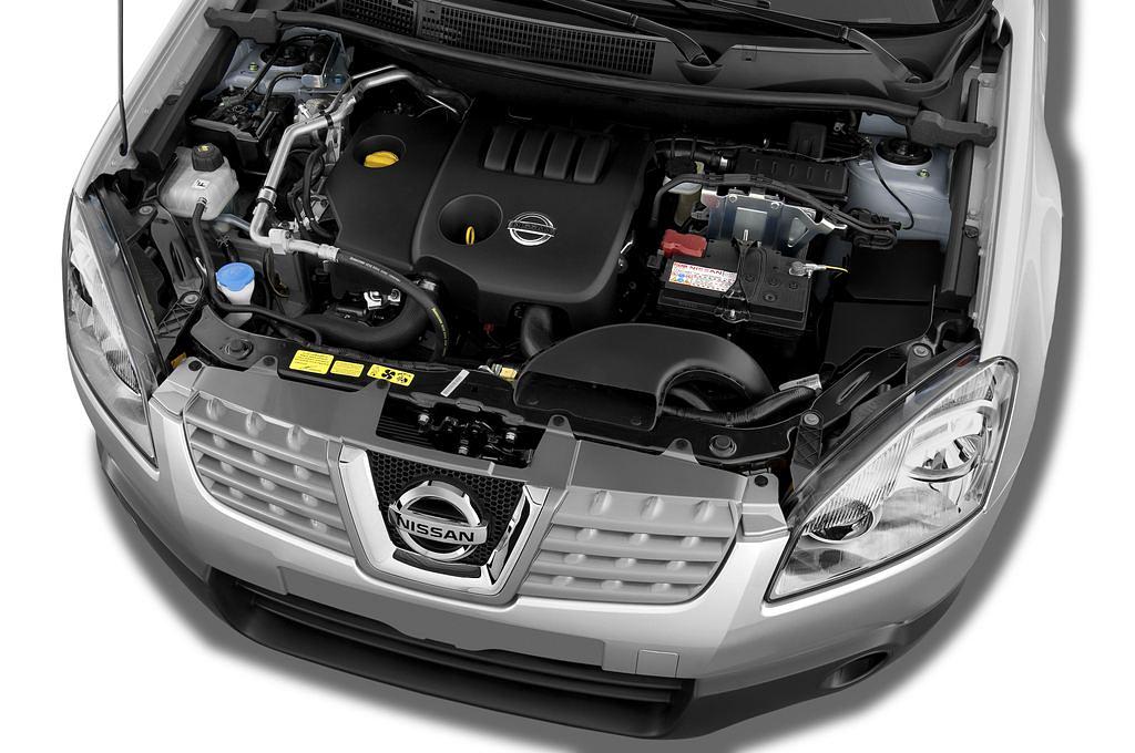 Nissan Qashqai (Baujahr 2009) TEKNA 5 Türen Motor