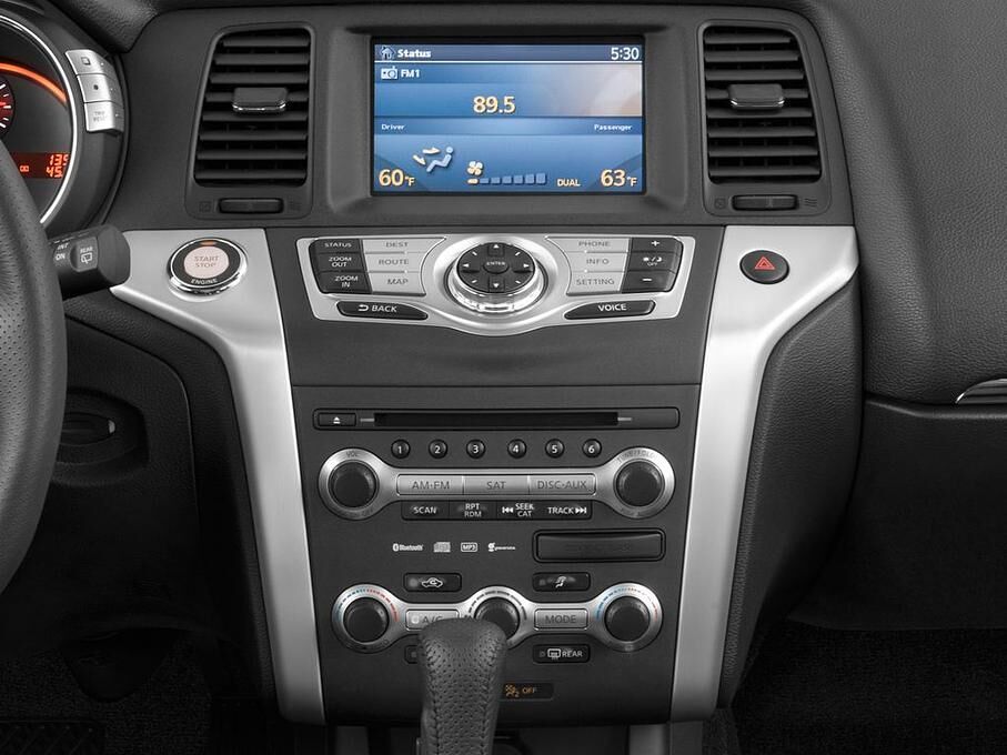 Nissan Murano (Baujahr 2010) LE 5 Türen Mittelkonsole