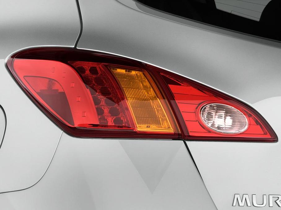 Nissan Murano (Baujahr 2010) LE 5 Türen Rücklicht