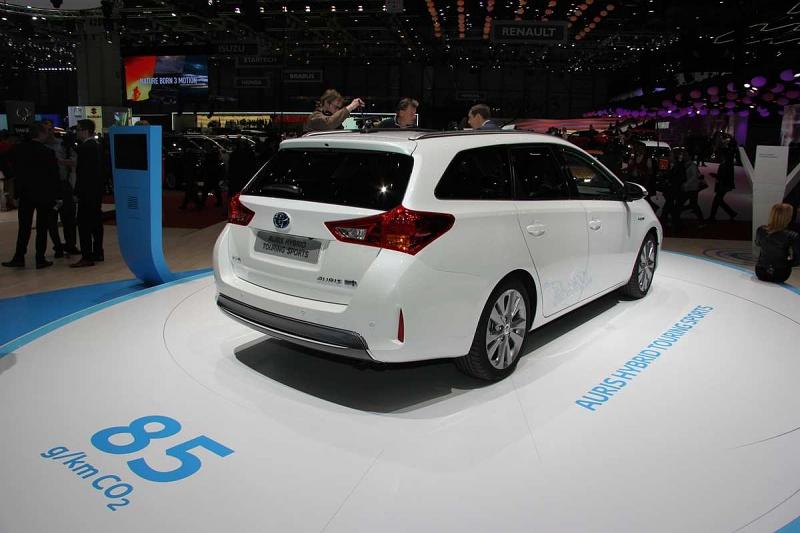Toyota Auris Hybrid Touring Sports