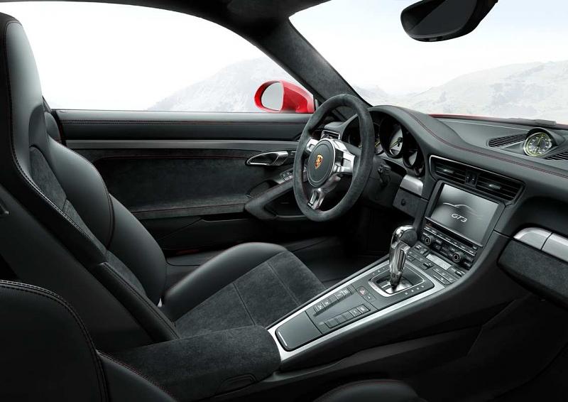 Das Cockpit des neuen Porsche 911 GT3.
