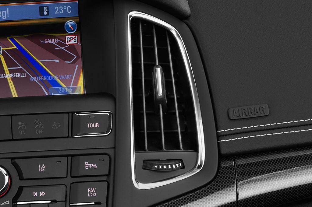 Opel Cascada (Baujahr 2014) INNOVATION 2 Türen Lüftung