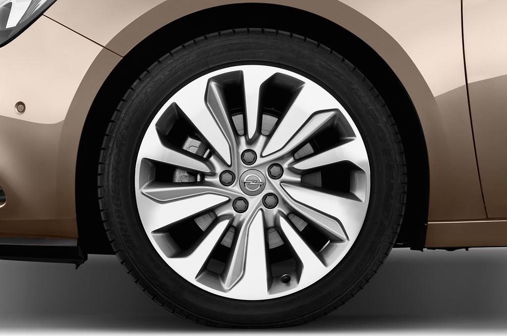Opel Cascada (Baujahr 2014) INNOVATION 2 Türen Reifen und Felge