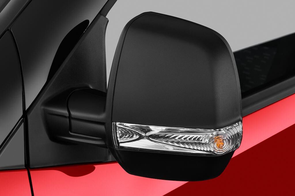 Opel Combo (Baujahr 2015) 1.6 Cdti 77Kw(105Ps) 2,2T L1H1 4 Türen Außenspiegel