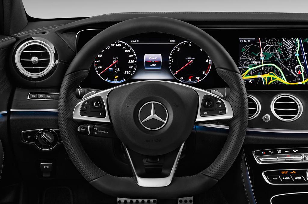 Mercedes E-Class (Baujahr 2017) AMG Line 5 Türen Lenkrad