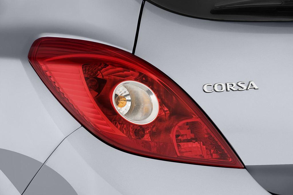 Opel Corsa (Baujahr 2010) Selection 3 Türen Rücklicht
