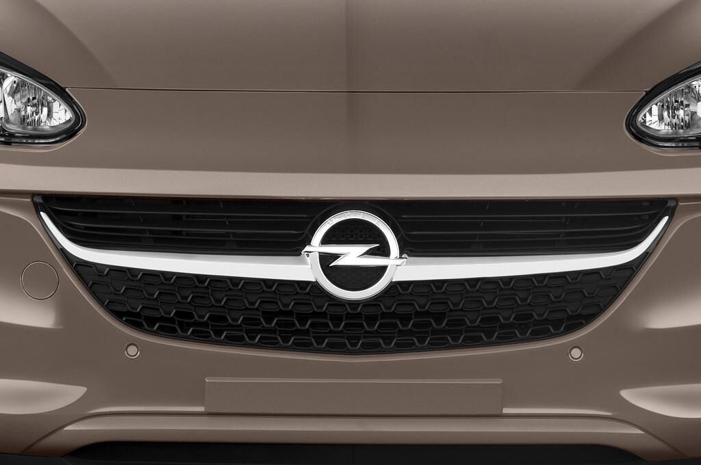 Opel Adam (Baujahr 2013) GLAM 3 Türen Kühlergrill und Scheinwerfer