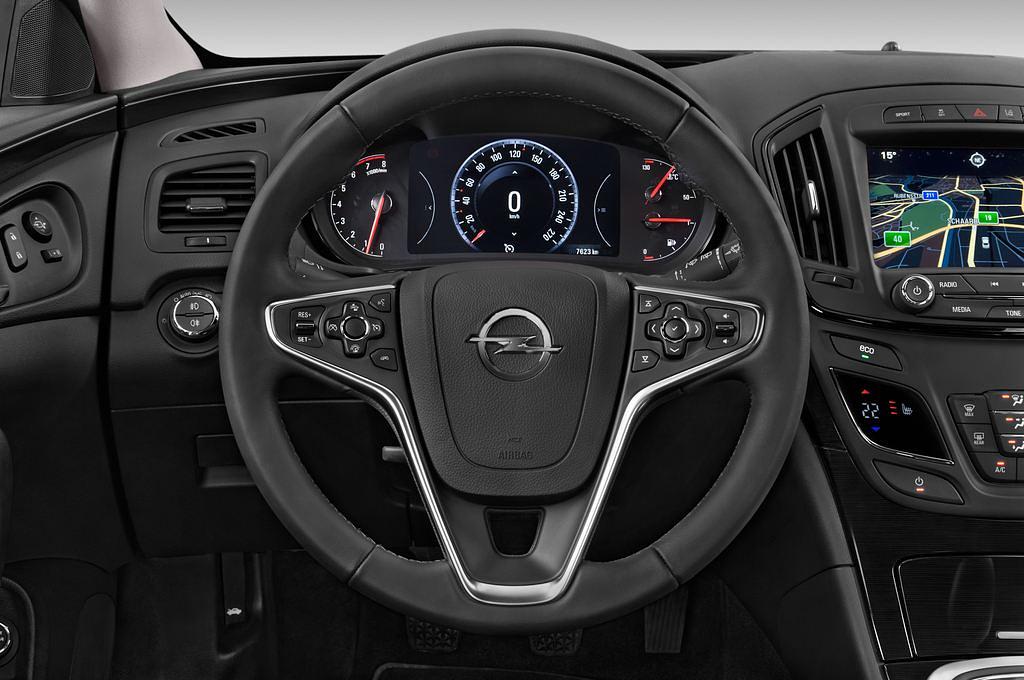 Opel Insignia (Baujahr 2014) Business Innovation 5 Türen Lenkrad