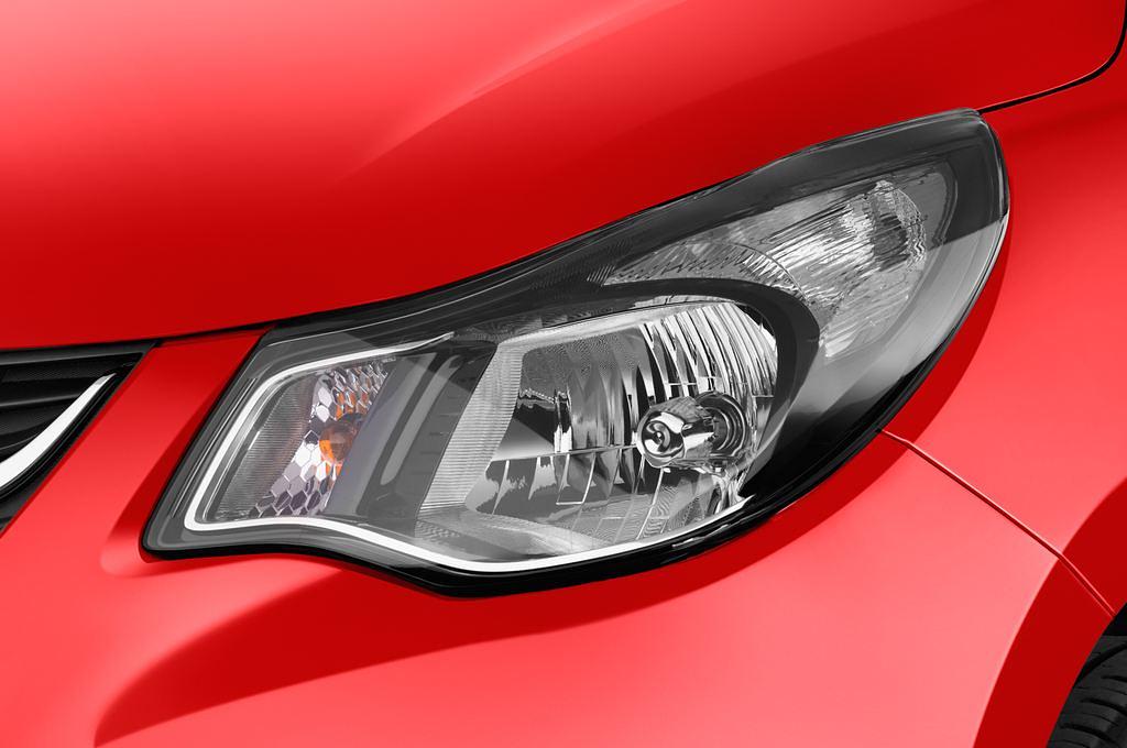 Opel Karl (Baujahr 2016) Exklusiv 5 Türen Scheinwerfer