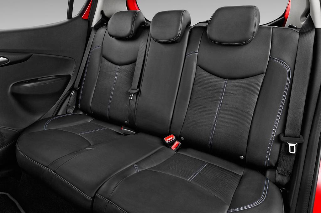 Opel Karl (Baujahr 2016) Exklusiv 5 Türen Rücksitze
