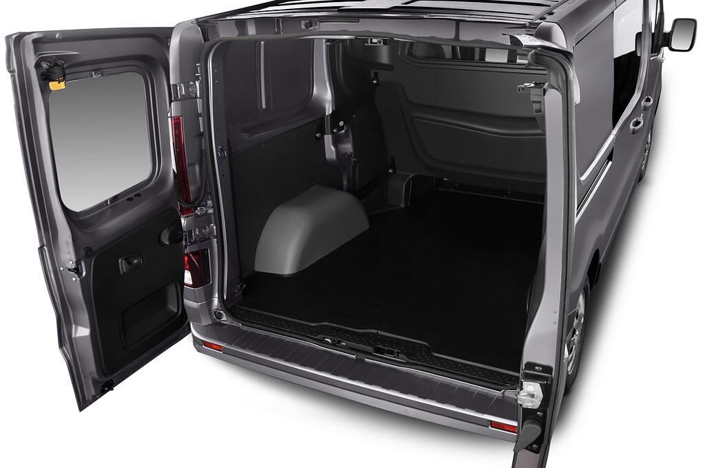 Opel Vivaro (Baujahr 2015) 1.6 Cdti Ecoflex L1H1 4 Türen Kofferraum