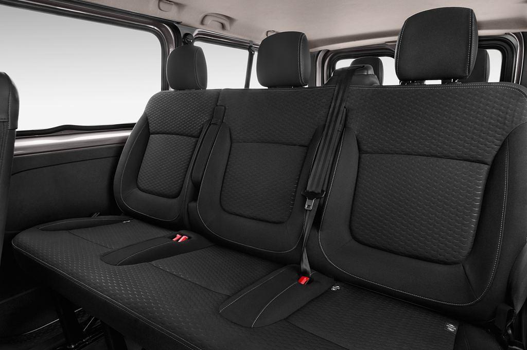 Opel Vivaro (Baujahr 2016) - 4 Türen Rücksitze