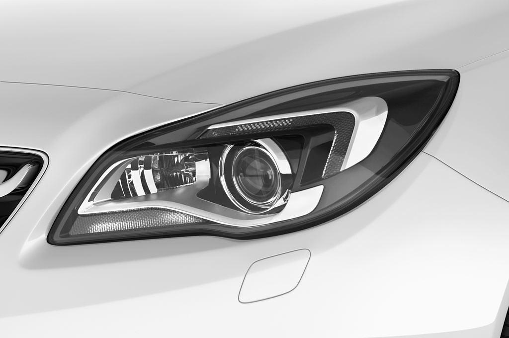 Opel Insignia (Baujahr 2016) Innovation 5 Türen Scheinwerfer