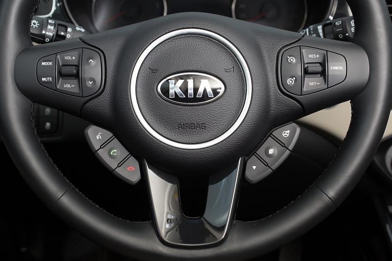 Kia Carens 2013