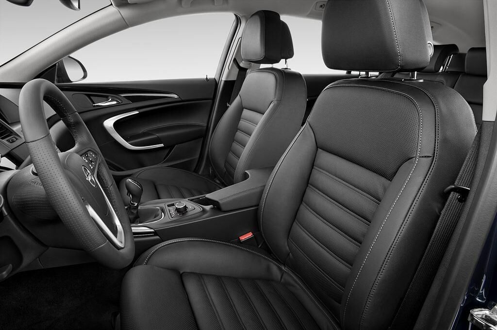 Opel Insignia (Baujahr 2011) Sport 5 Türen Vordersitze