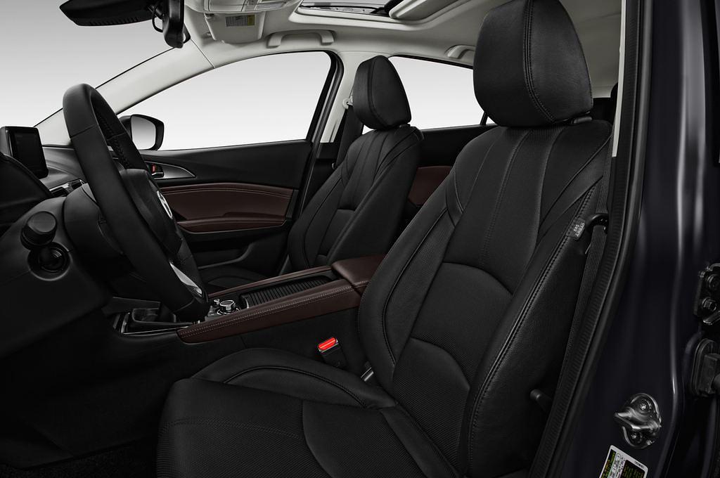 Mazda Mazda3 (Baujahr 2017) Sports-Line 5 Türen Vordersitze