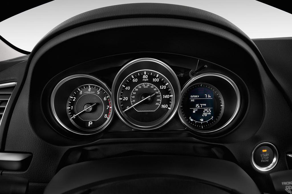 Mazda Mazda6 (Baujahr 2013) Prime-Line 4 Türen Tacho und Fahrerinstrumente