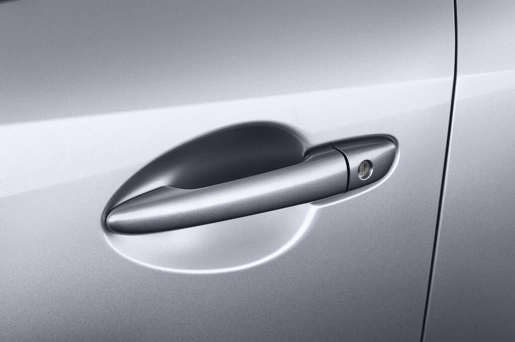 Mazda Mazda6 (Baujahr 2014) Center-Line 5 Türen Türgriff