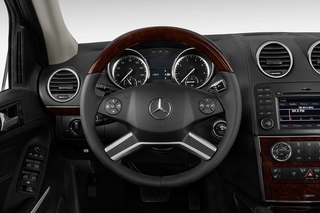 Mercedes Gl-Class (Baujahr 2011) - 5 Türen Lenkrad