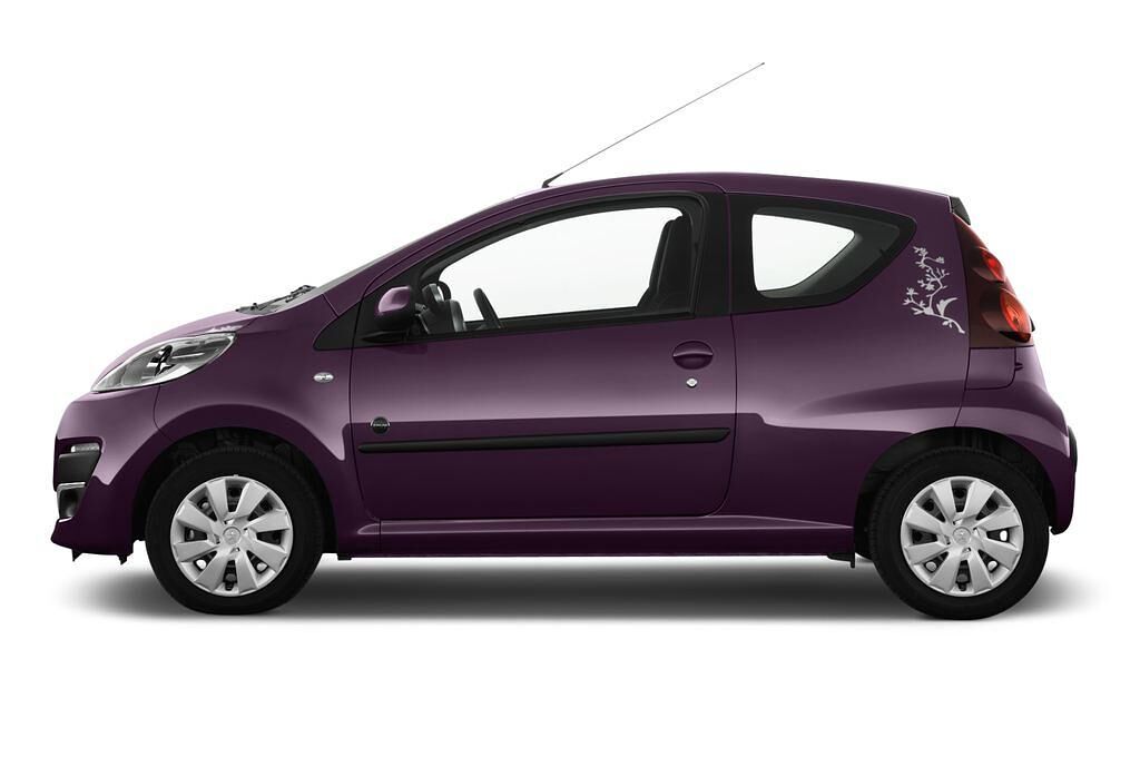Peugeot 107 (Baujahr 2012) Envy 3 Türen Seitenansicht