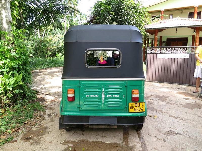 Tuk Tuk in Sri Lanka