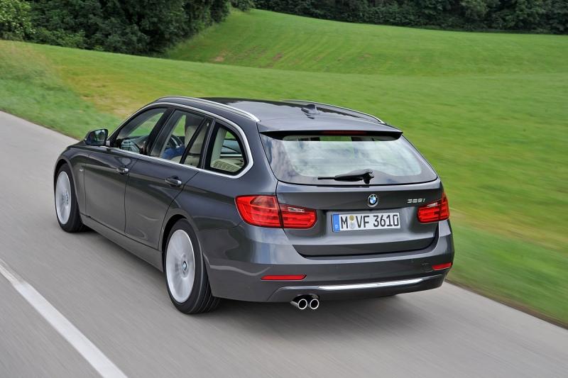 BMW 320i Touring
