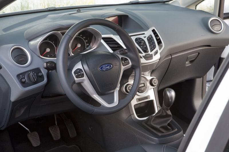 Ford Fiesta 1.0 Titanium, 80 PS