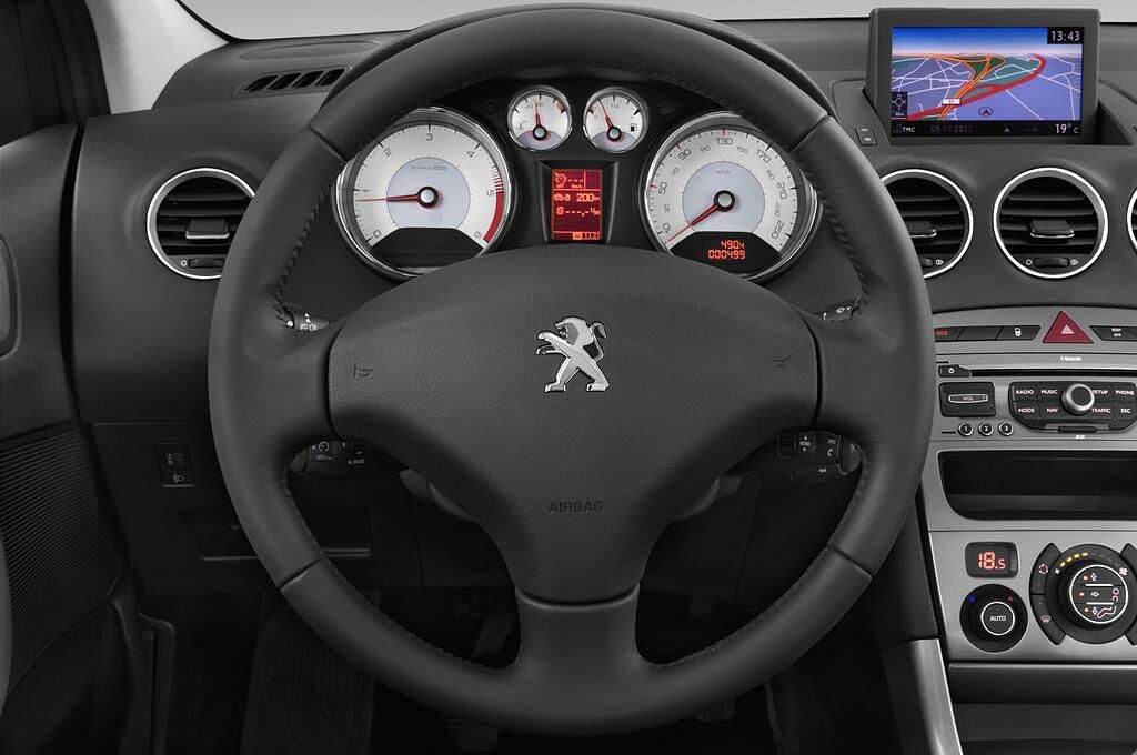 Peugeot 308 (Baujahr 2011) Allure 5 Türen Lenkrad