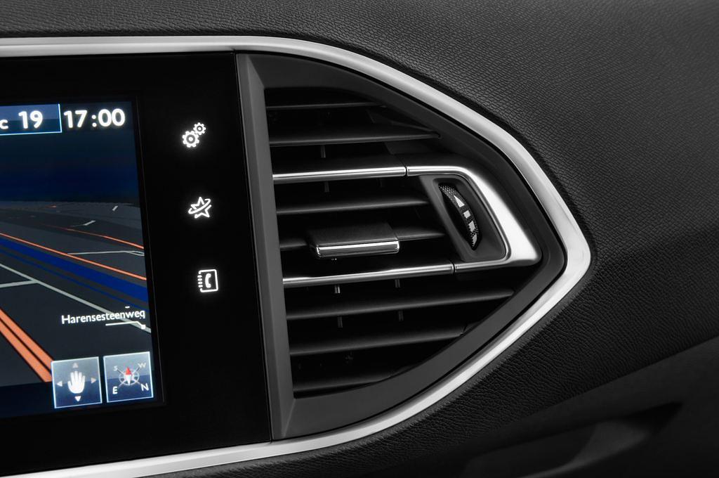 Peugeot 308 (Baujahr 2014) Allure 5 Türen Lüftung