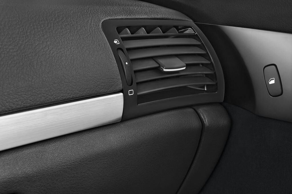 Peugeot 407 (Baujahr 2010) - 4 Türen Lüftung