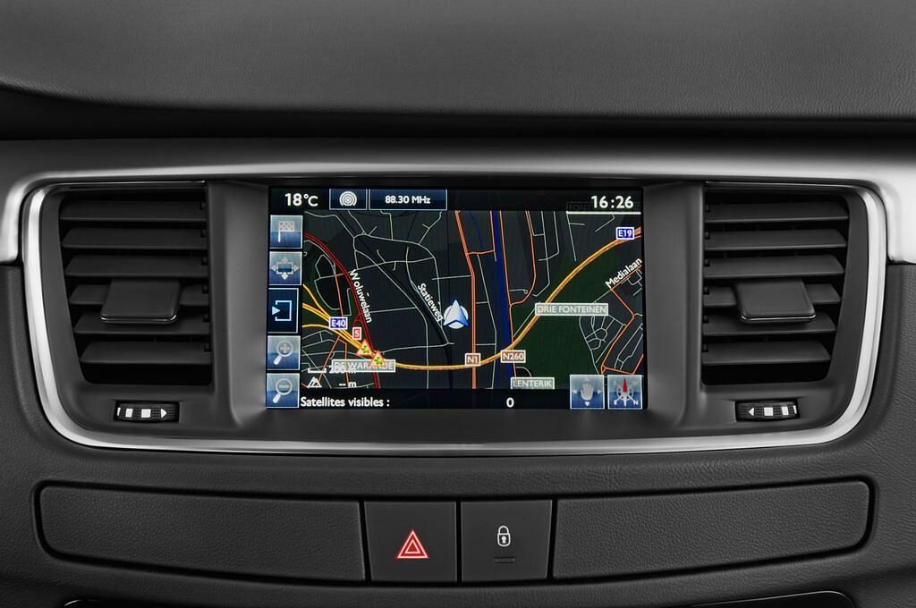 Peugeot 508 (Baujahr 2015) GT 4 Türen Lüftung