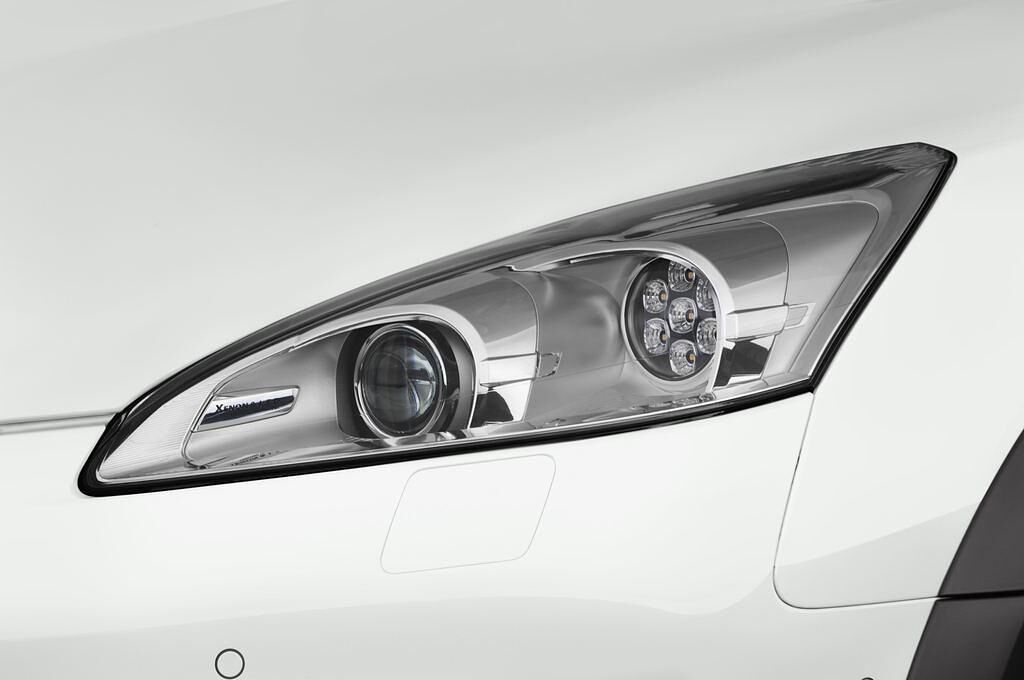 Peugeot 508 (Baujahr 2012) RXH 5 Türen Scheinwerfer